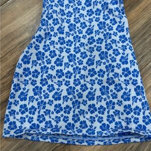 Floral Blue and White Women's tank